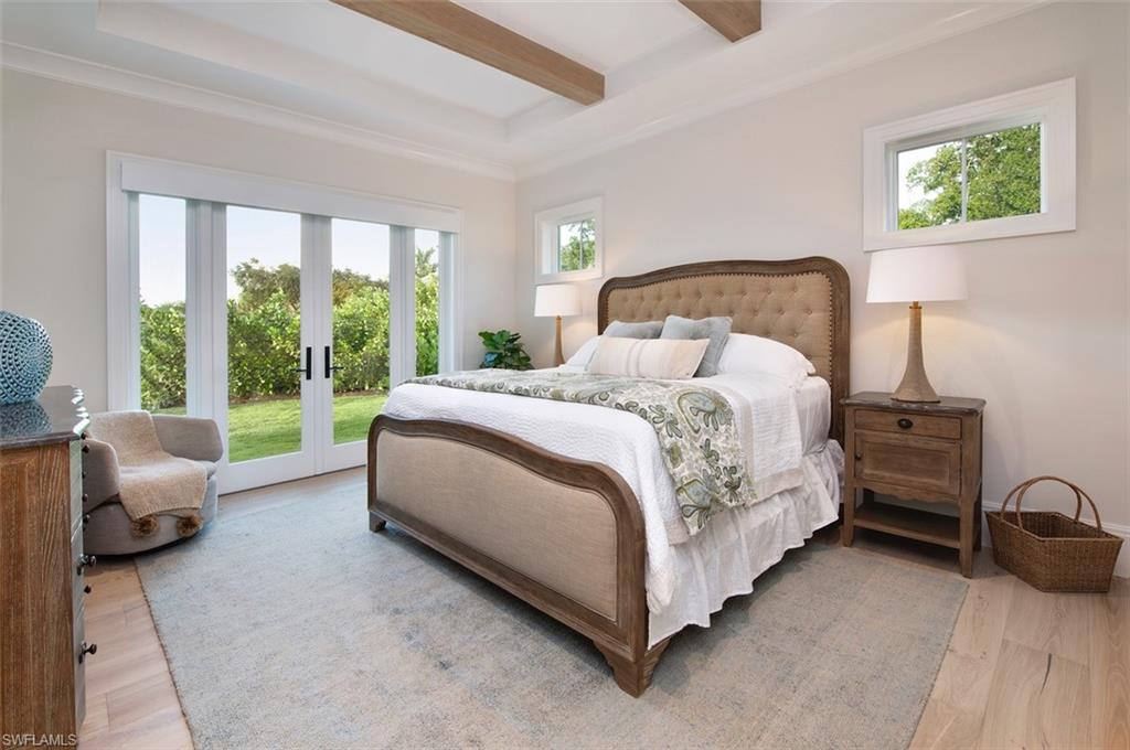 PELICAN BAY WOODS - Residential