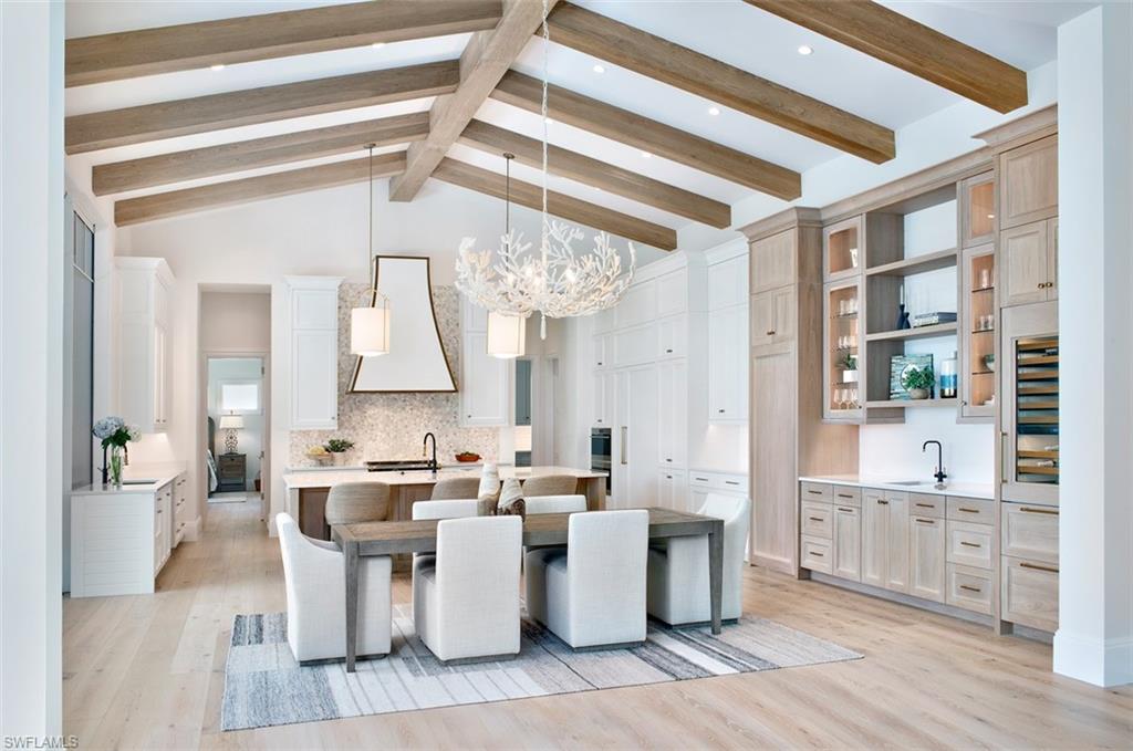 PELICAN BAY WOODS - Residential