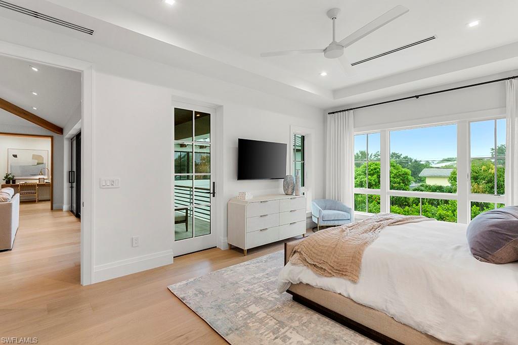 OLDE NAPLES - Residential