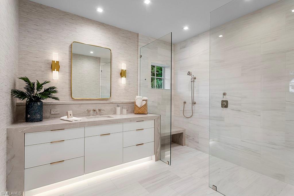 OLDE NAPLES - Residential