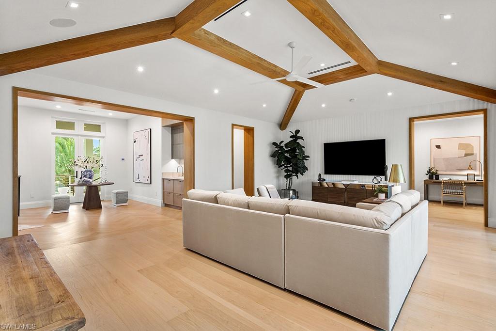 OLDE NAPLES - Residential