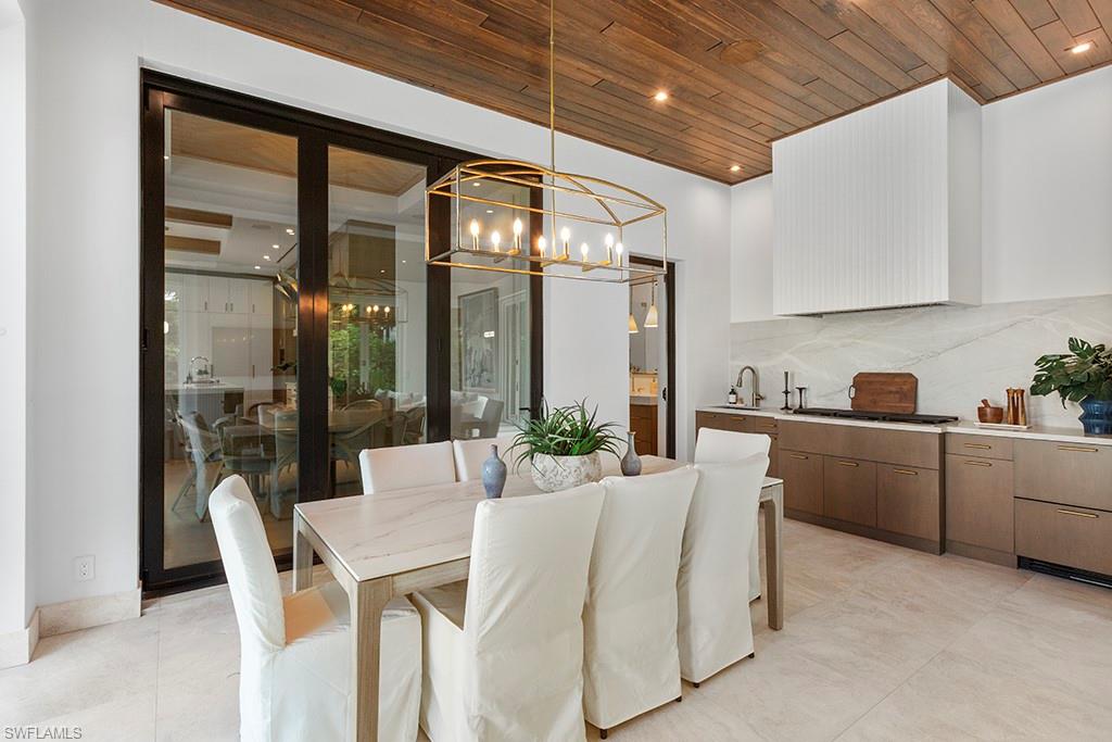 OLDE NAPLES - Residential