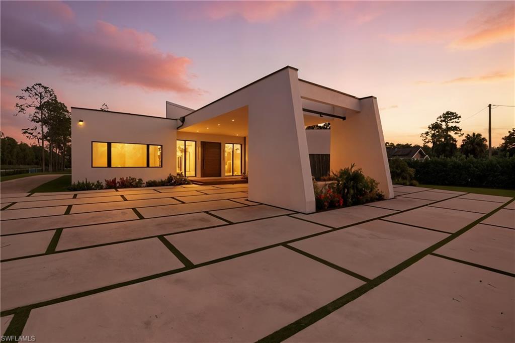 1388 Everglades BLVD N