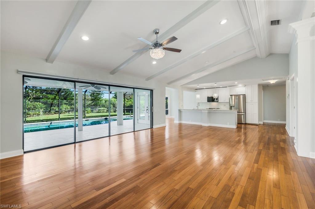 VANDERBILT LAKES - Residential