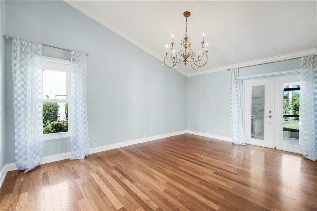 VANDERBILT LAKES - Residential