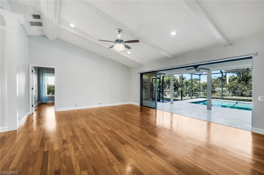 VANDERBILT LAKES - Residential