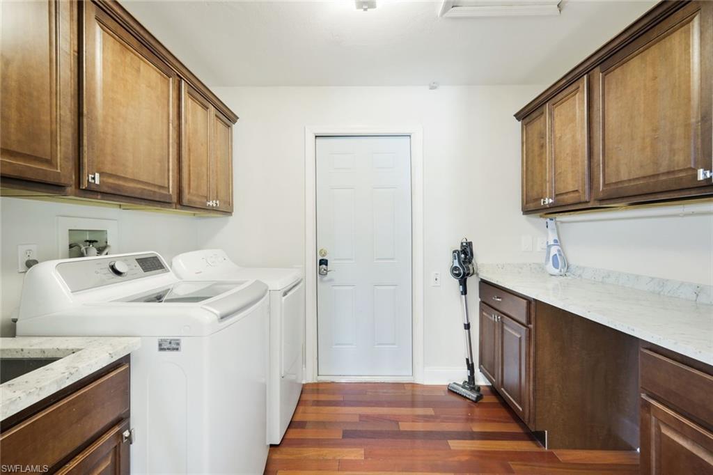 VANDERBILT LAKES - Residential