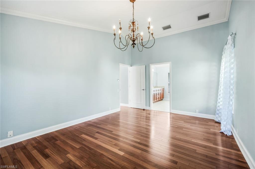 VANDERBILT LAKES - Residential