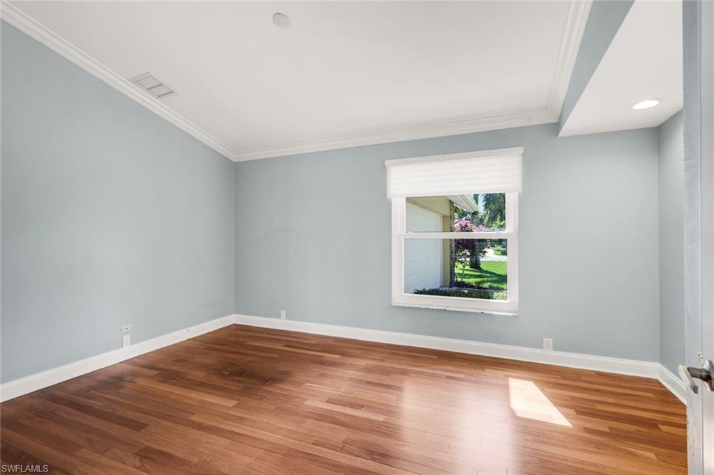 VANDERBILT LAKES - Residential