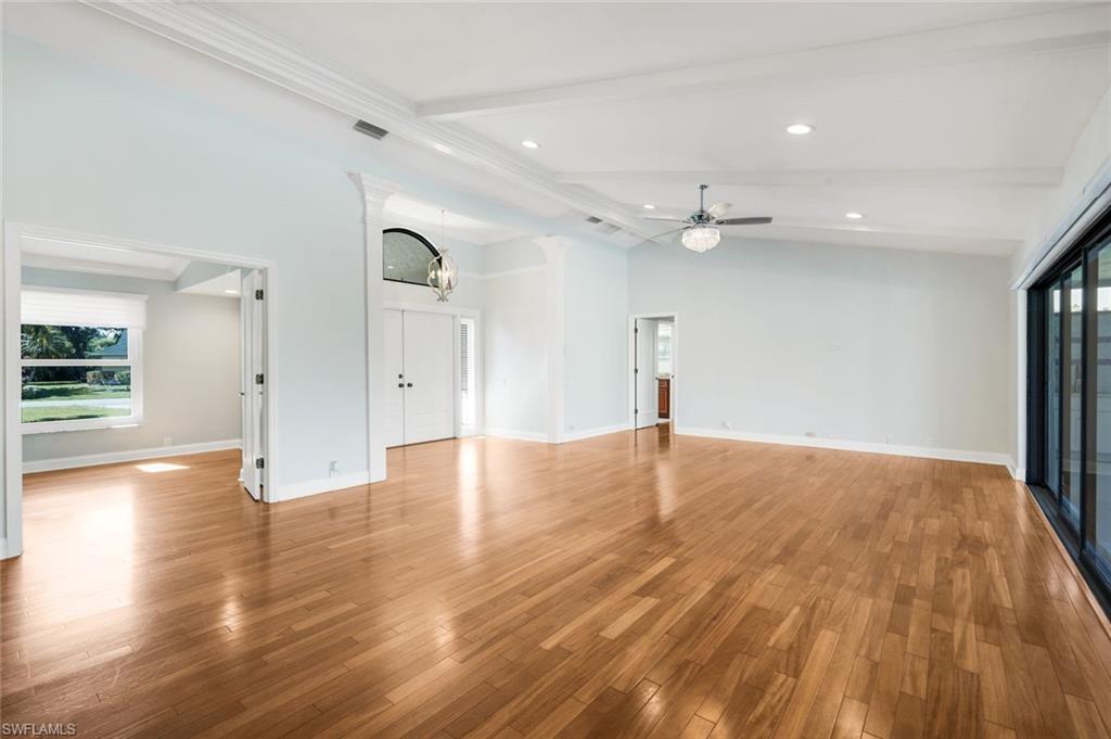 VANDERBILT LAKES - Residential