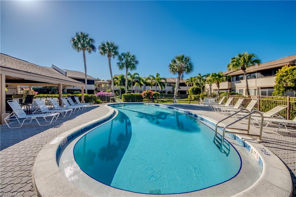 SHORE WOODS - Residential