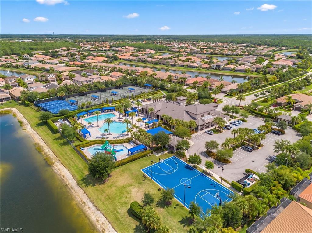 MARINA BAY - Residential