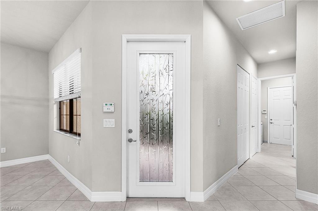 MARINA BAY - Residential