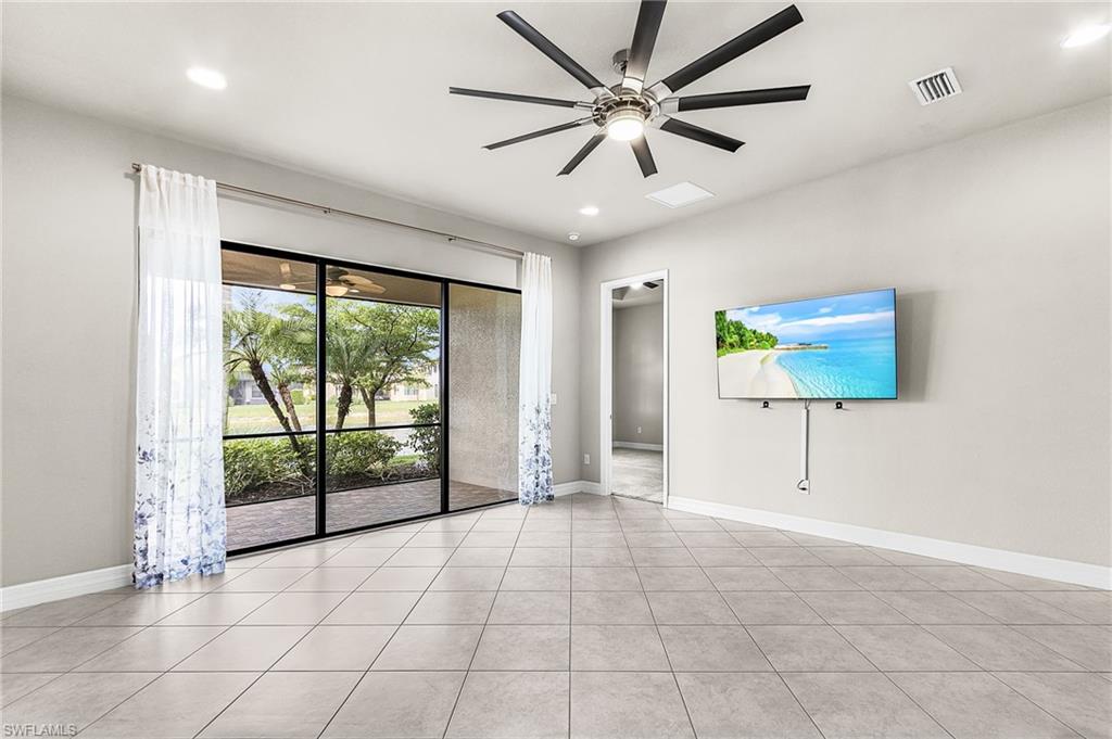 MARINA BAY - Residential