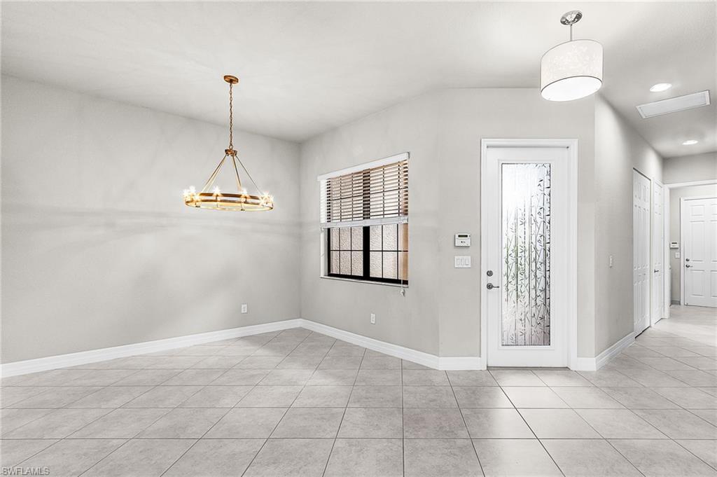 MARINA BAY - Residential