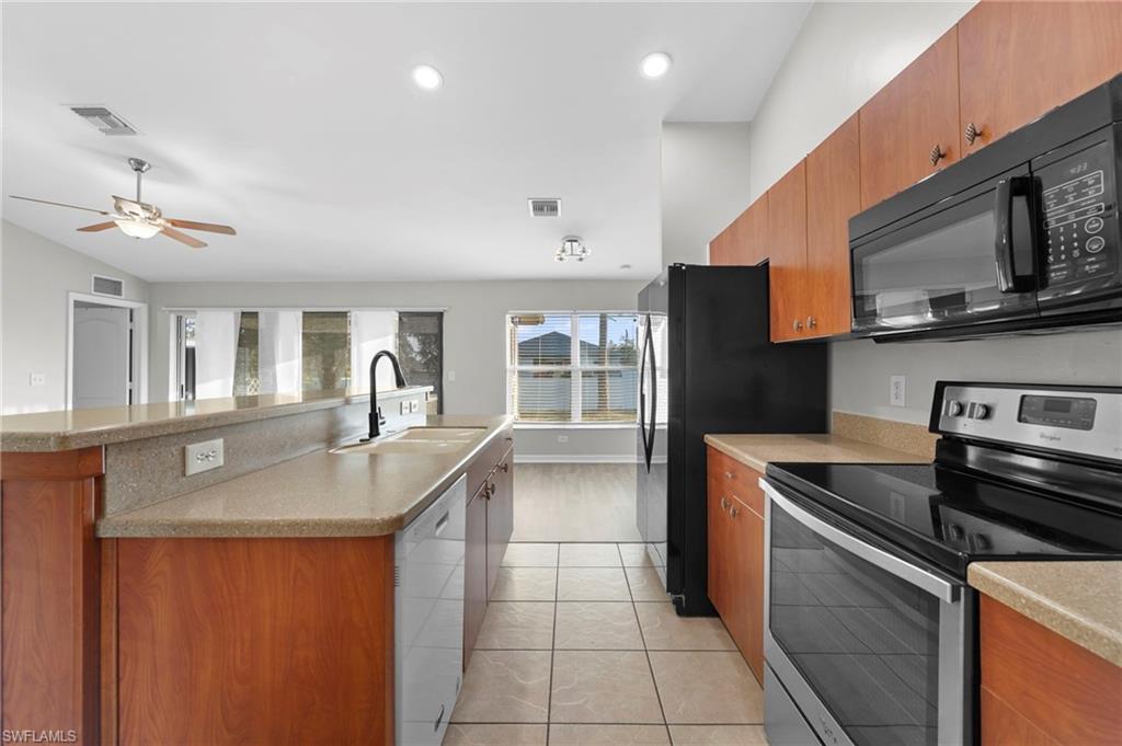 LEHIGH ACRES - Residential Lease