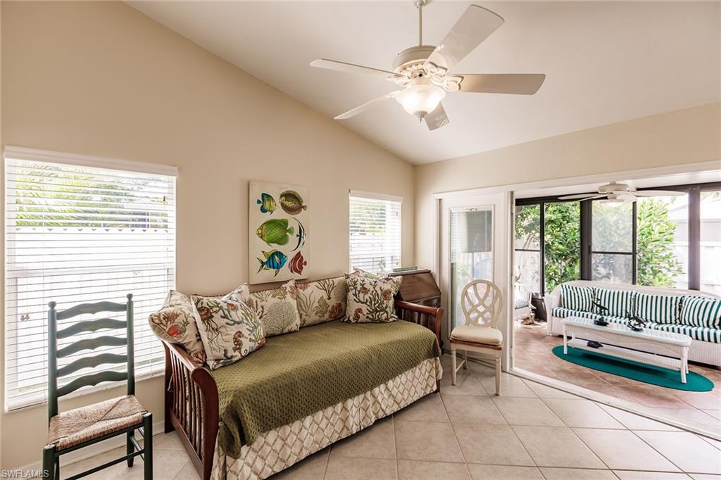 NAPLES PARK - Residential