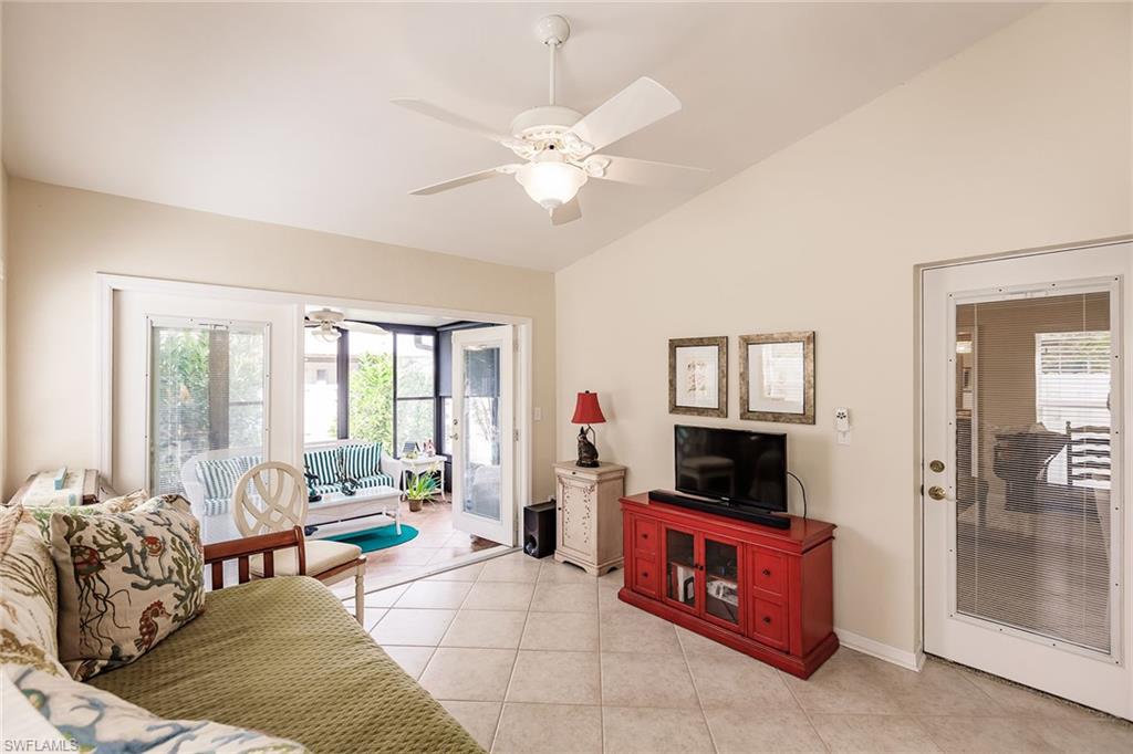 NAPLES PARK - Residential