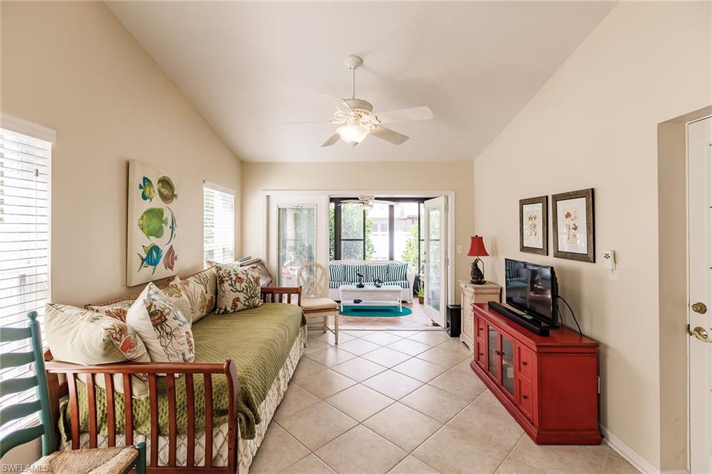 NAPLES PARK - Residential