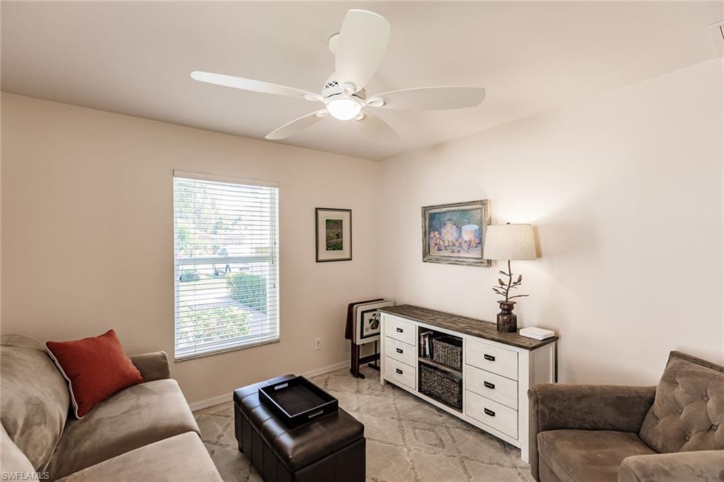 NAPLES PARK - Residential