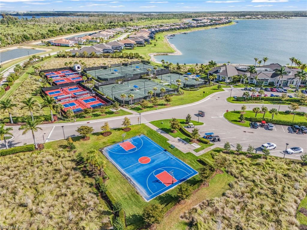 VISTA WILDBLUE - Residential