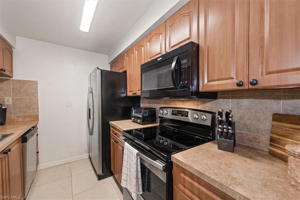 SOUTH POINTE WEST CONDO - Residential