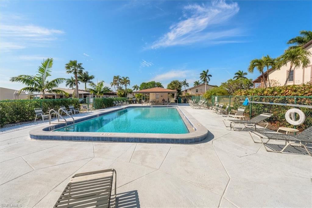 SOUTH POINTE WEST CONDO - Residential