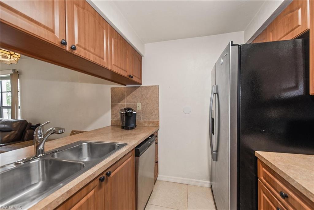 SOUTH POINTE WEST CONDO - Residential