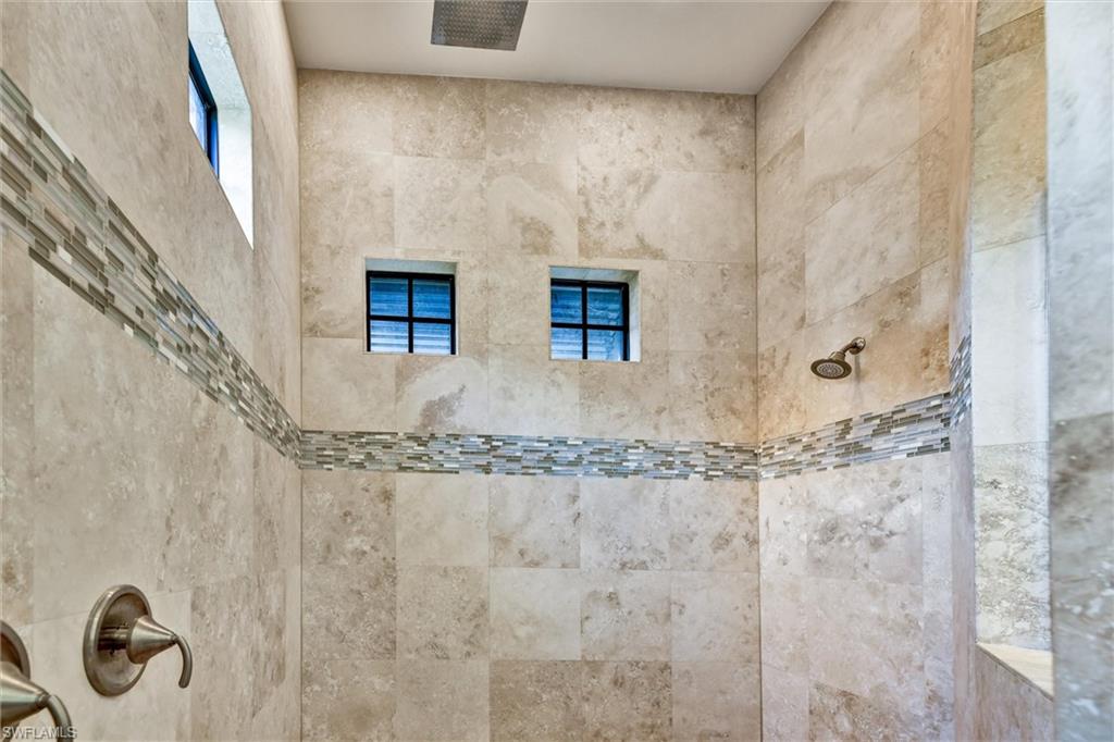 QUAIL WEST - Residential