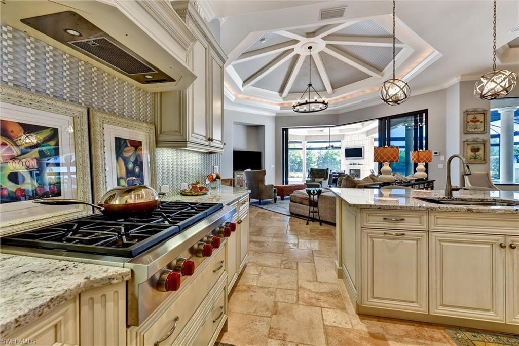 QUAIL WEST - Residential