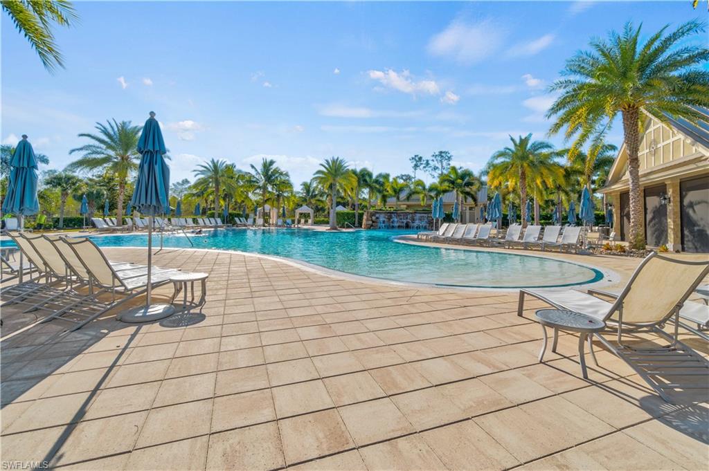 WINDING CYPRESS - Residential