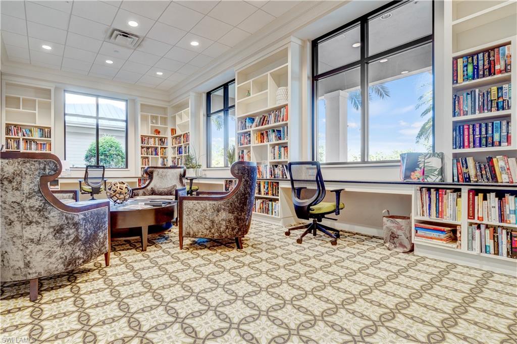 WINDING CYPRESS - Residential