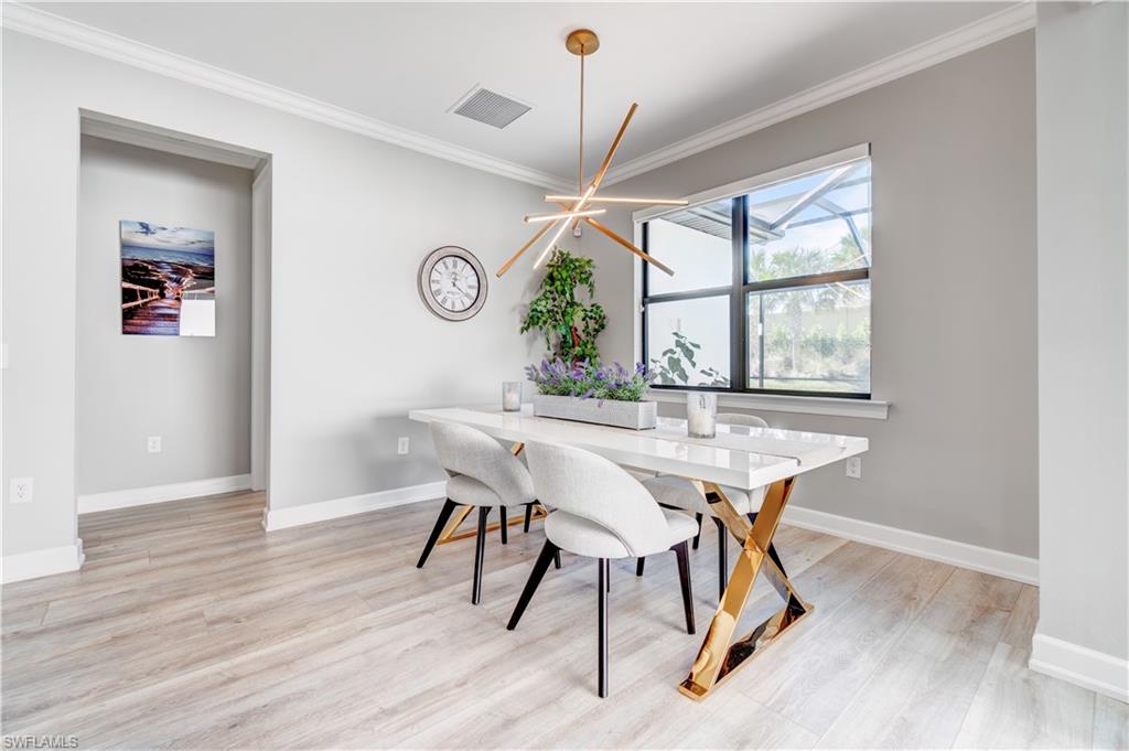 WINDING CYPRESS - Residential