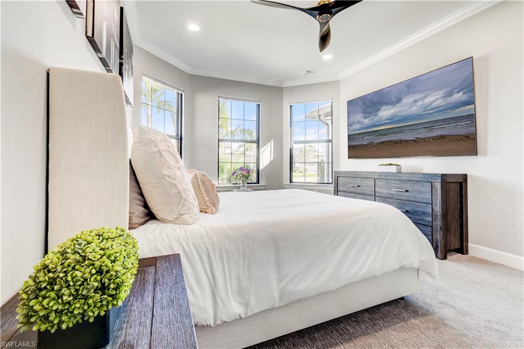 WINDING CYPRESS - Residential