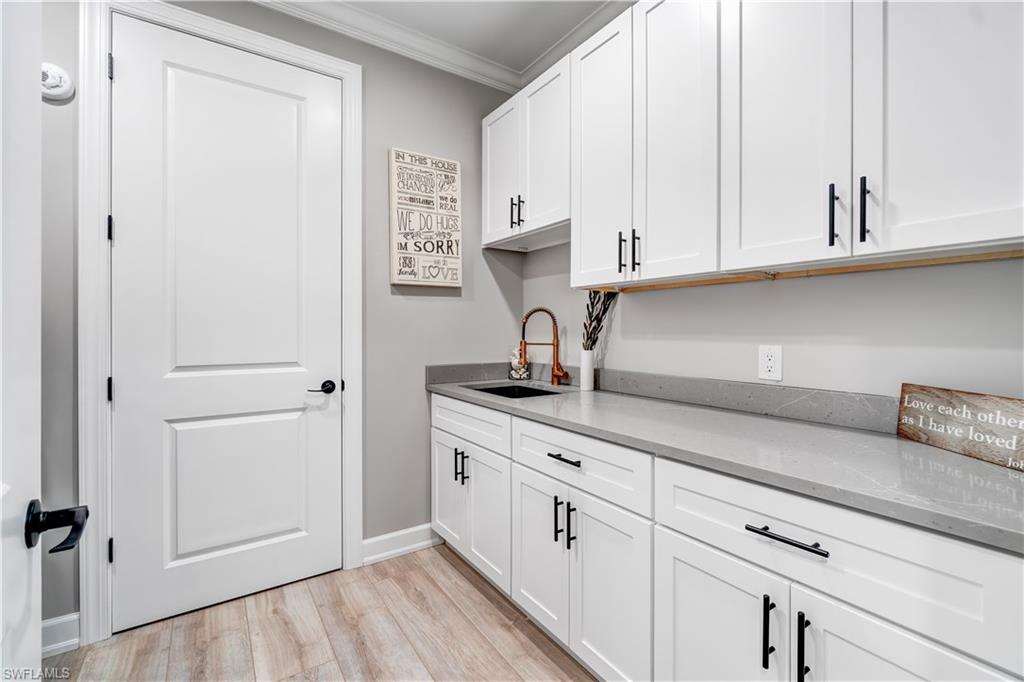 WINDING CYPRESS - Residential