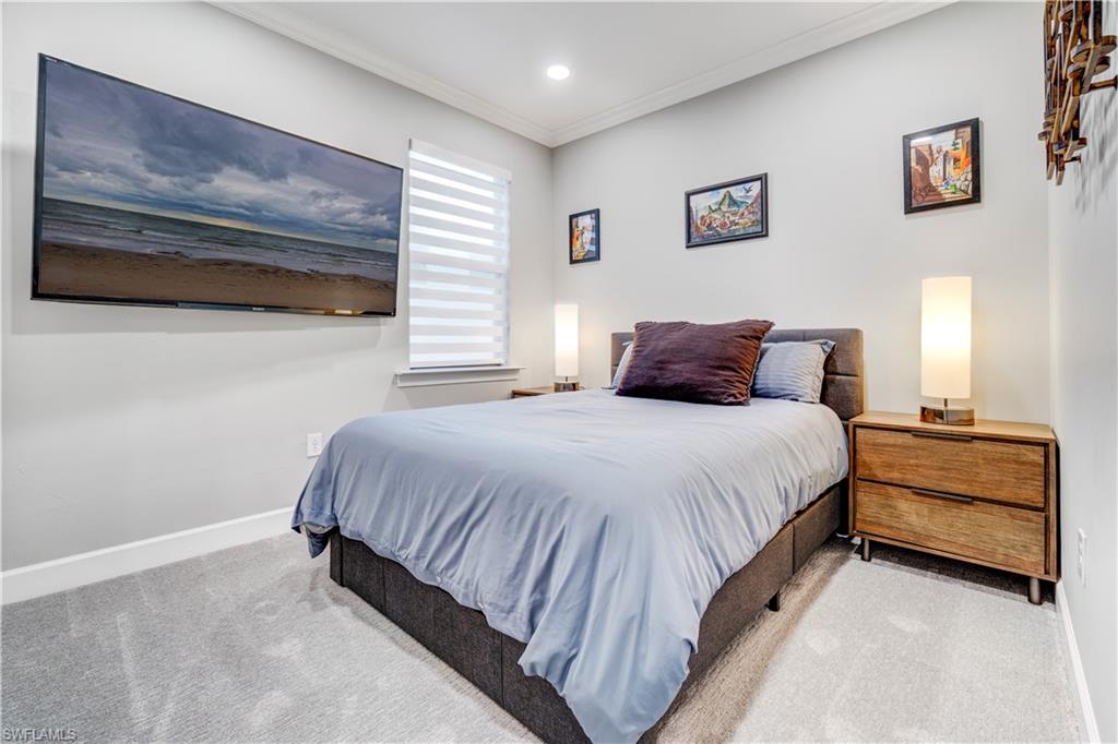 WINDING CYPRESS - Residential