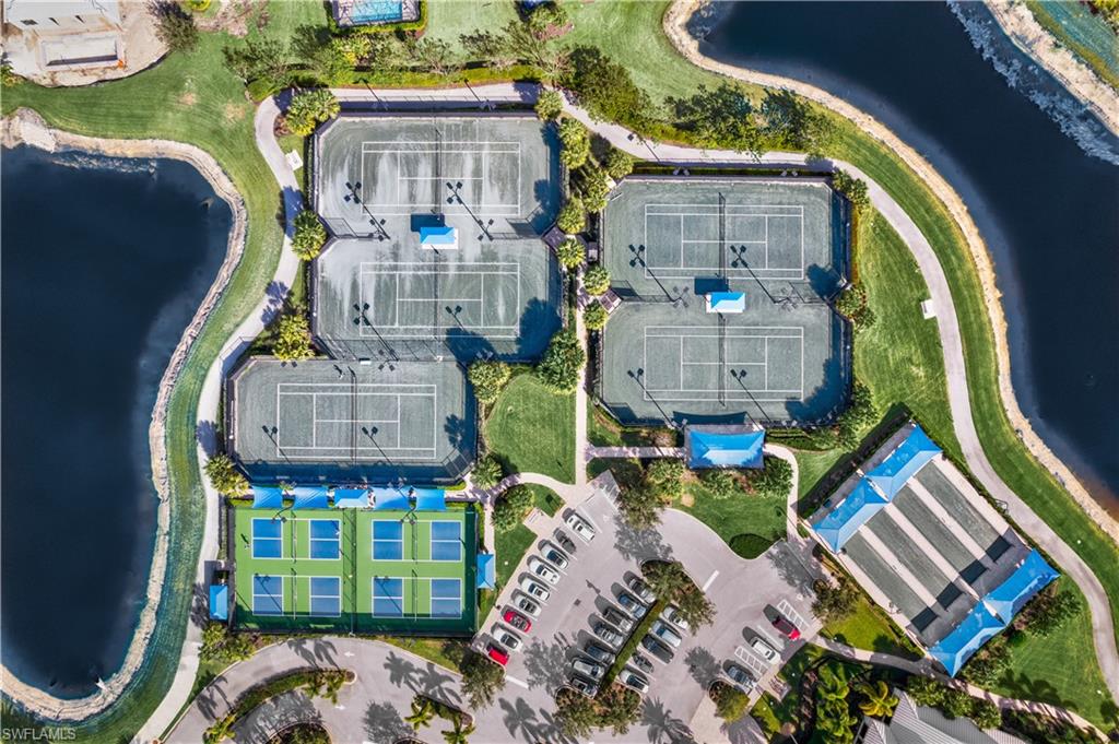 WINDING CYPRESS - Residential