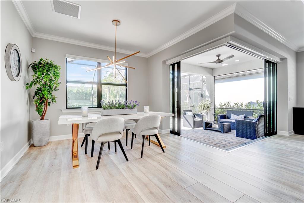 WINDING CYPRESS - Residential