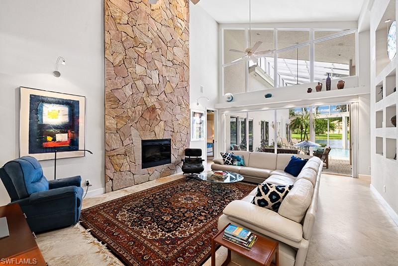 EAGLE CREEK - Residential Lease