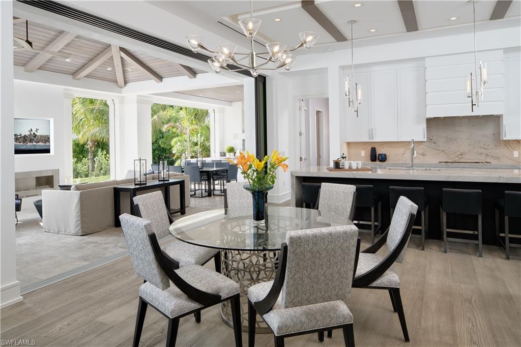 PELICAN BAY WOODS - Residential