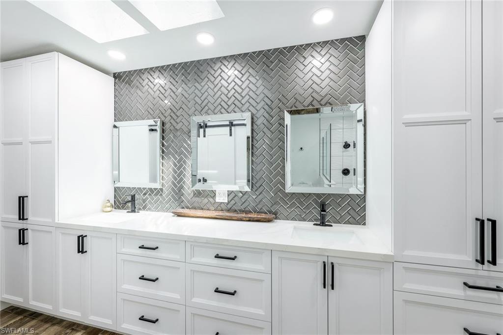 BONITA SHORES - Residential