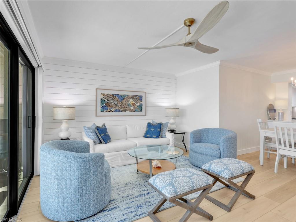 CARLOS POINTE - Residential