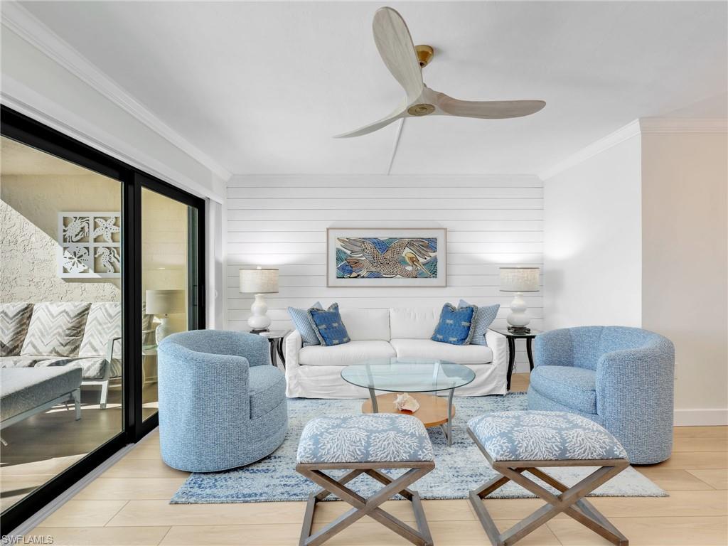 CARLOS POINTE - Residential