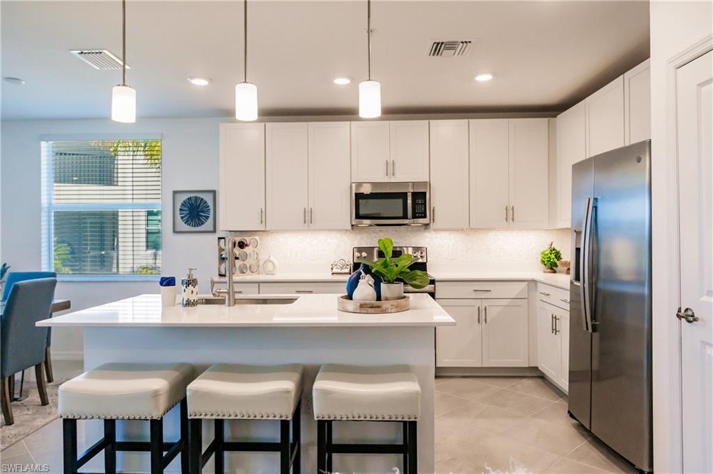 PEBBLEBROOK - Residential Lease