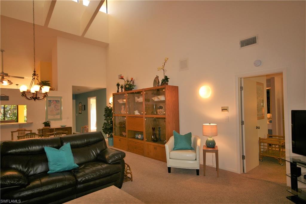 BEARS PAW VILLAS - Residential