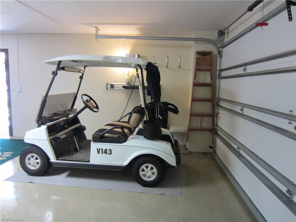 BEARS PAW VILLAS - Residential