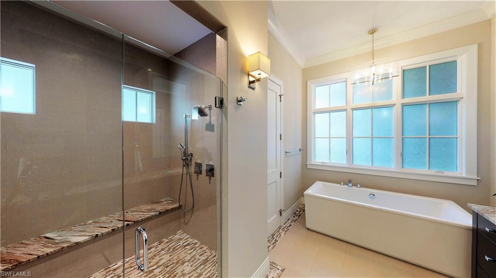 MOORINGS - Residential