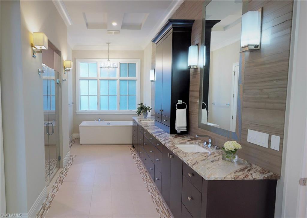 MOORINGS - Residential