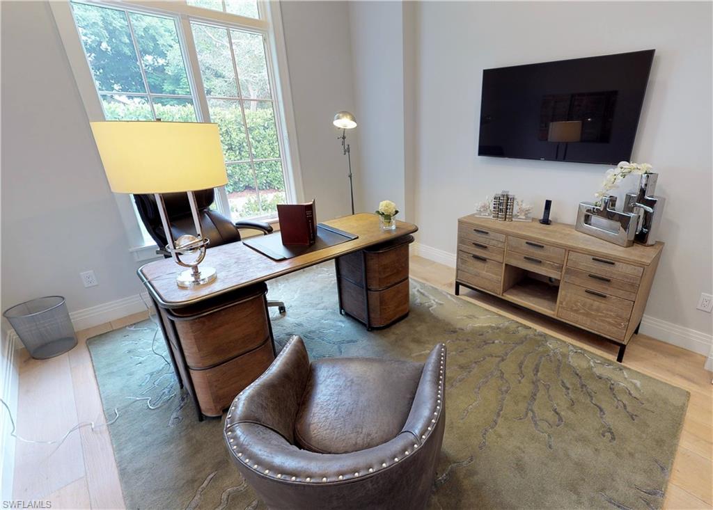 MOORINGS - Residential