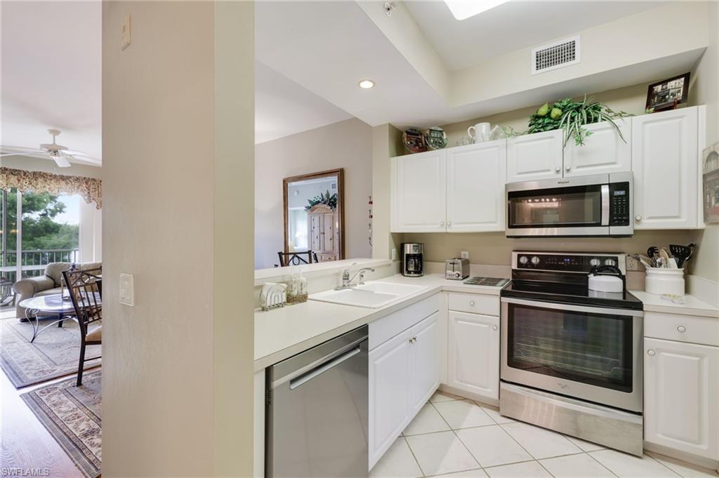 BRISTOL BAY - Residential